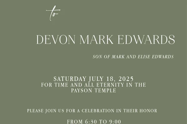 Photo wedding invitation with engagement picture on back